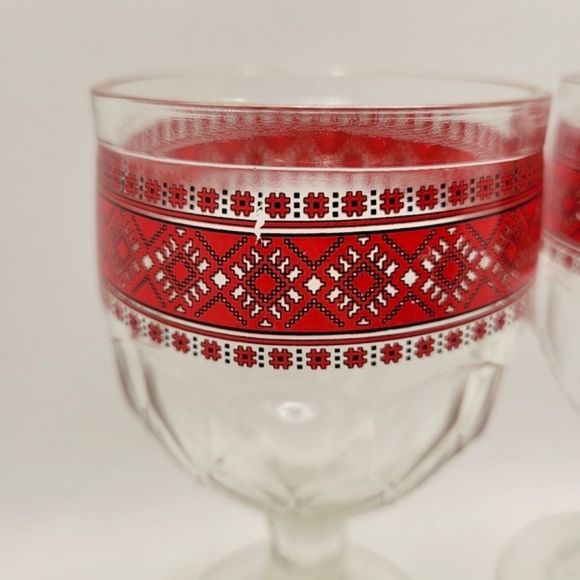 Kings Crown Vintage Ukrainian Wine Goblets Set of 2 Glasses - Picture 3 of 15